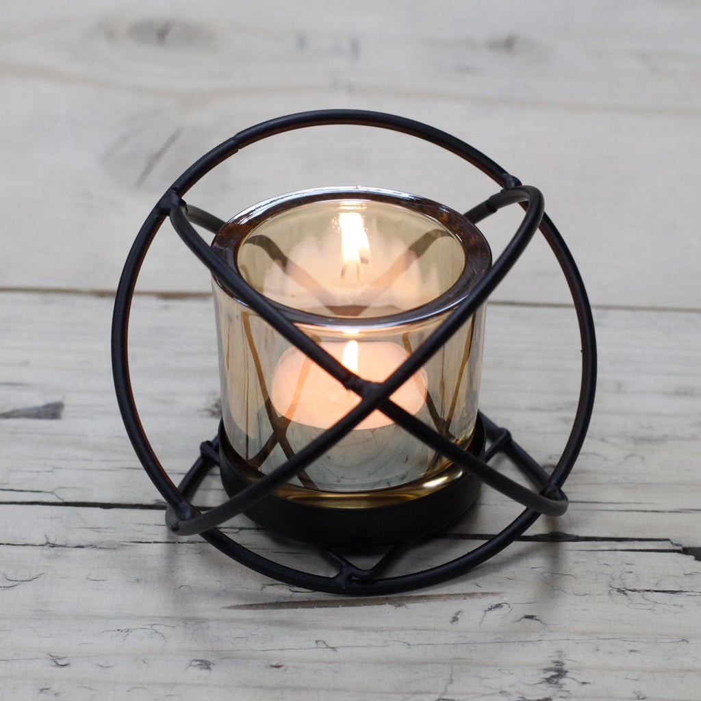 Lumière de Table – Bougeoir votive en fer